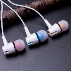 New universal in-line earphones